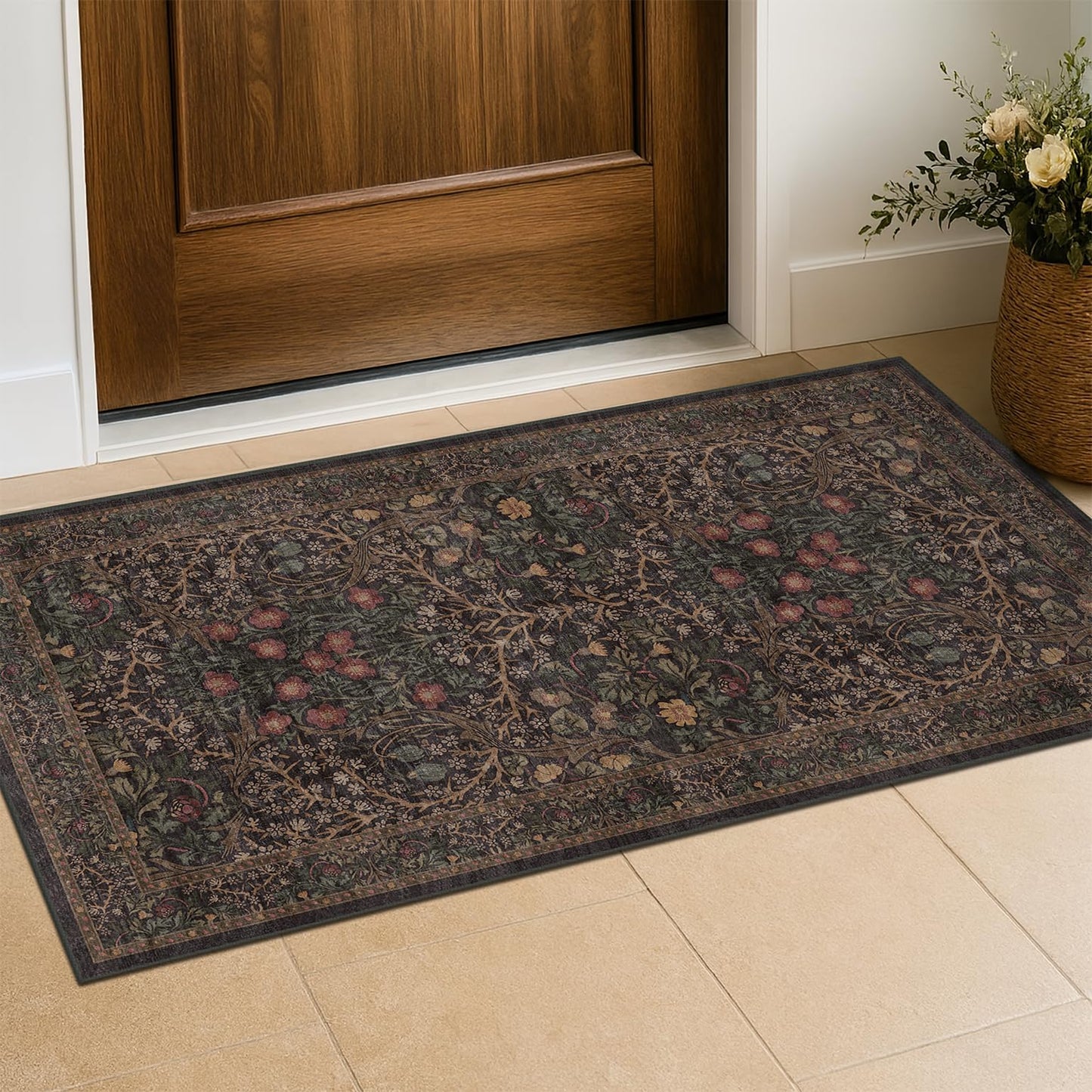 Vintage Washable Area Rug with Non-Slip Low Pile Design for Home Decor