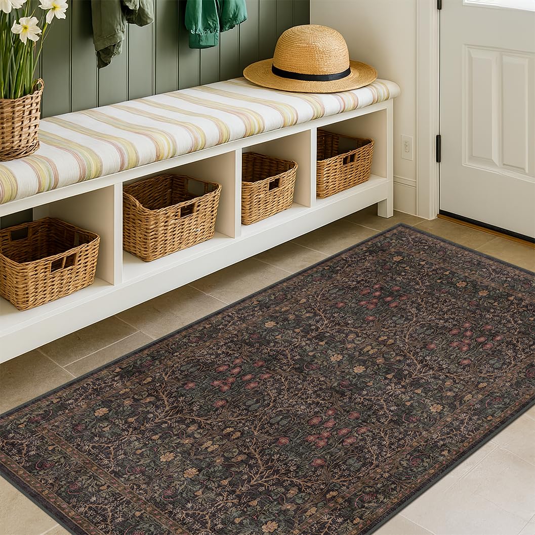 Vintage Washable Area Rug with Non-Slip Low Pile Design for Home Decor