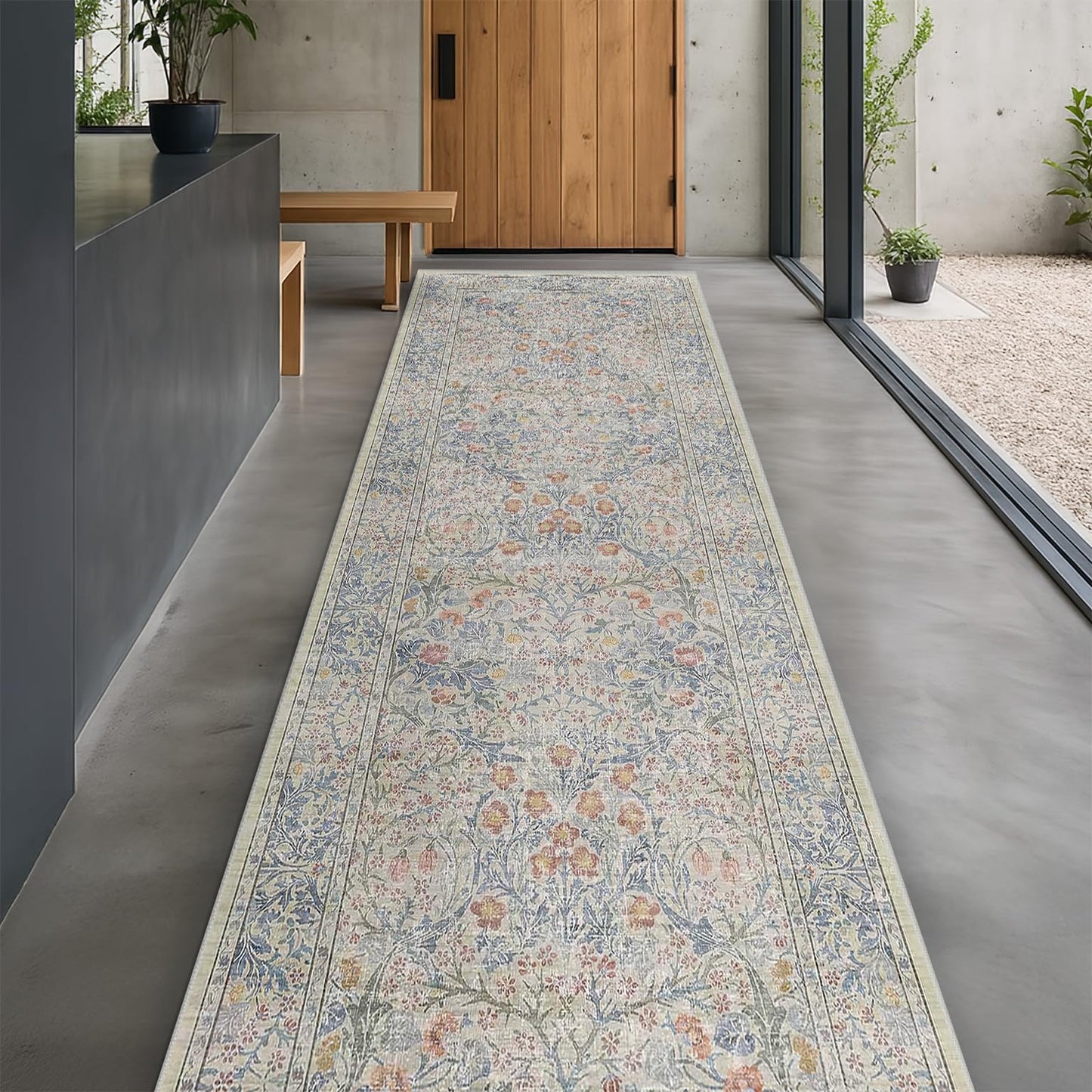 Vintage Washable Area Rug with Non-Slip Low Pile Design for Home Decor