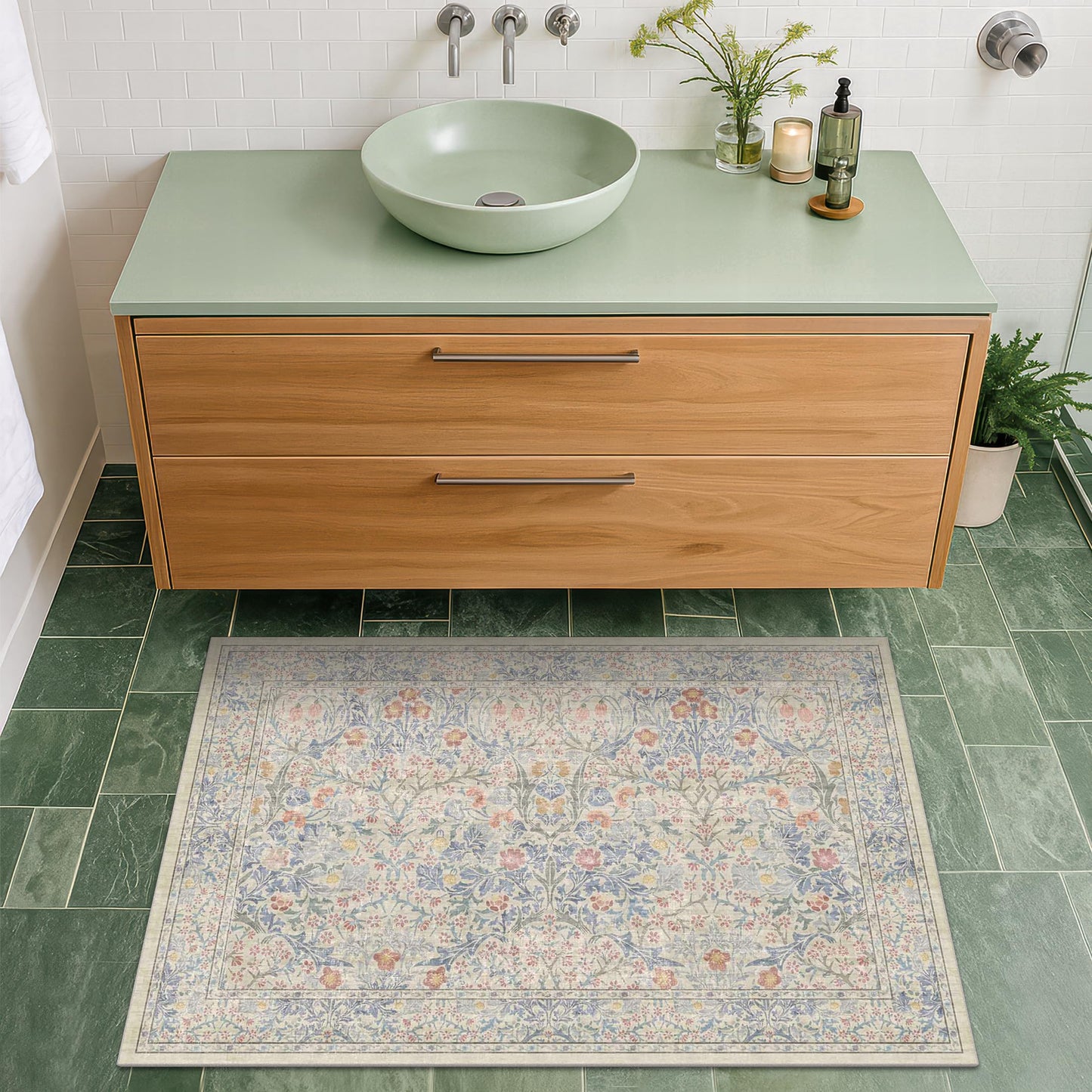 Vintage Washable Area Rug with Non-Slip Low Pile Design for Home Decor