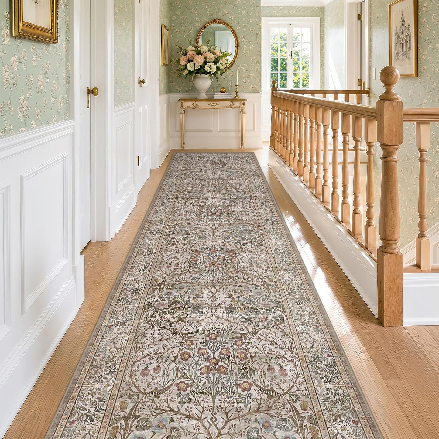 Vintage Washable Area Rug with Non-Slip Low Pile Design for Home Decor