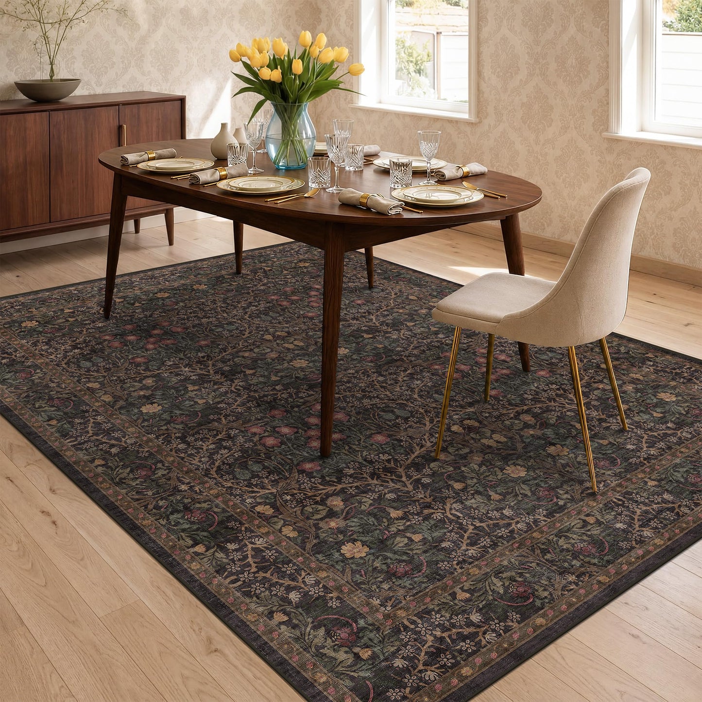 Vintage Washable Area Rug with Non-Slip Low Pile Design for Home Decor